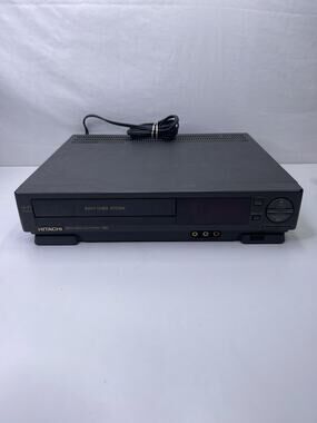 HITACHI VT-F371A VCR 4-Head VHS - For Parts or Repair - No Remote